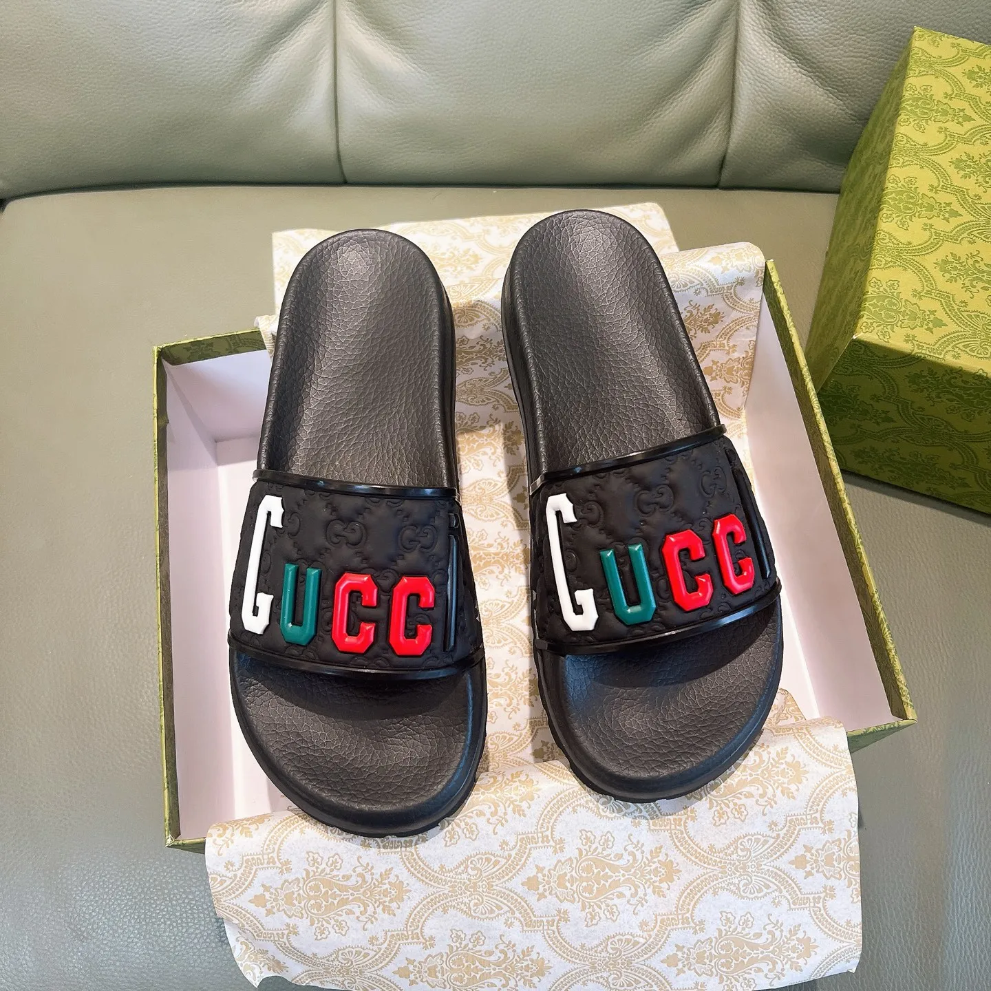 Men's Men's Shoes 130🐮🐮Gucci Gucci Slippers Gucci 2024 latest beach sandals slippers Original molding double G LOGO Original molding consistent Outsole: Men's Men's Shoes u double-layer outsole Size: 35-46